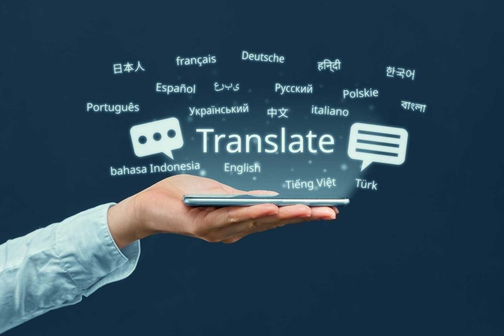 concept-program-translating-smartphone-from-different-languages
